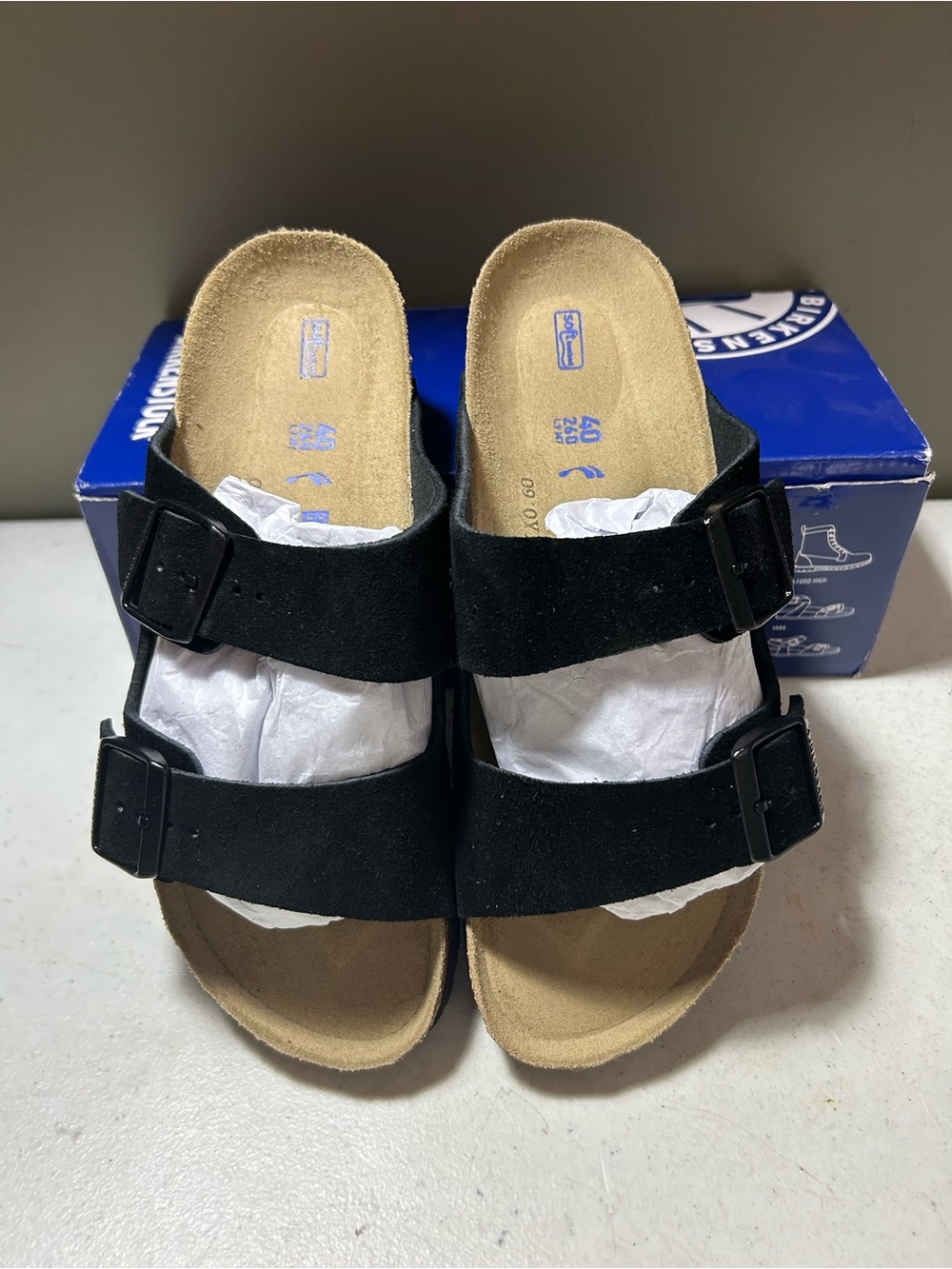 New Birkenstock Arizona women’s black suede sandals size 40 EU 9-9.5 Narrow